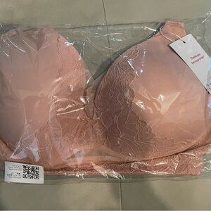 Sonashape wireless bra with lace